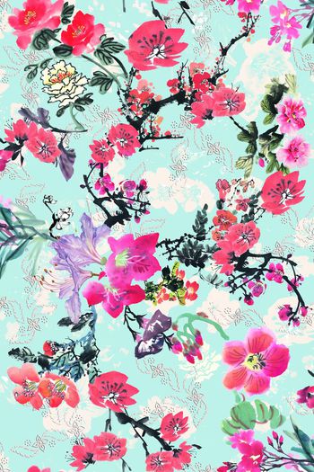 女装印花华亿平台图片