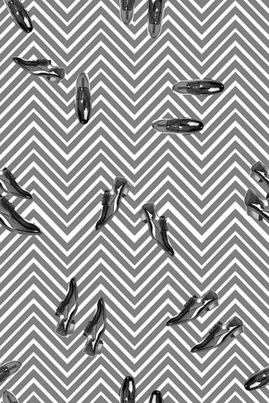 条纹印花华亿平台图片