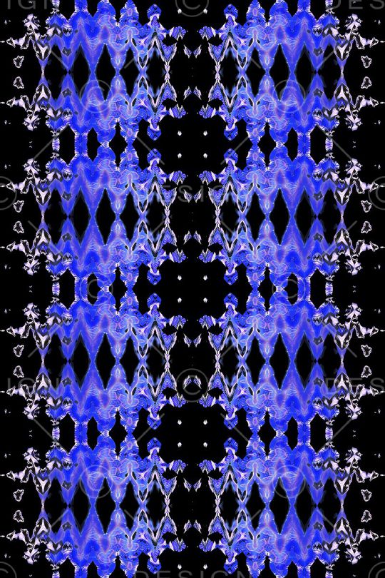 条纹混搭印花华亿平台图片