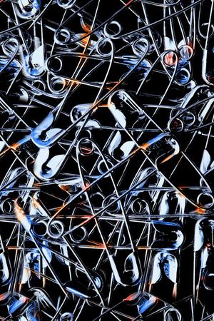 别针时尚男装高端满版花印花华亿平台图片