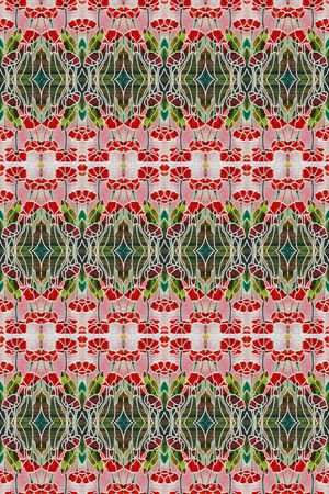 条纹混搭印花华亿平台图片