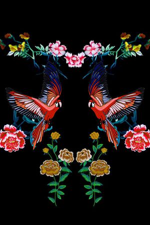 大牌男装印花华亿平台图片