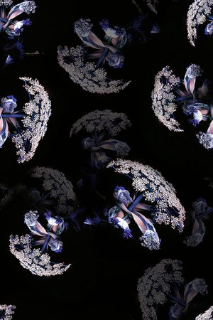 男装印花华亿平台图片