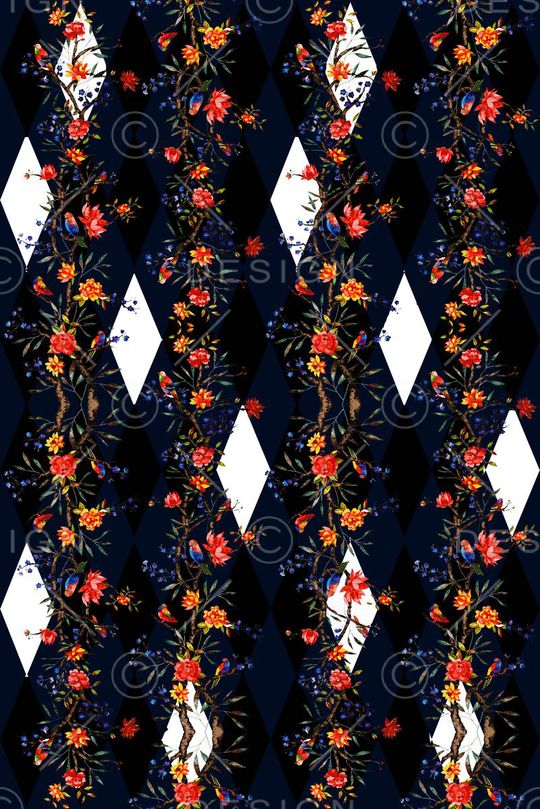 女装印花华亿平台图片