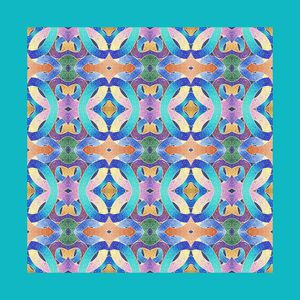 格子混搭印花华亿平台图片