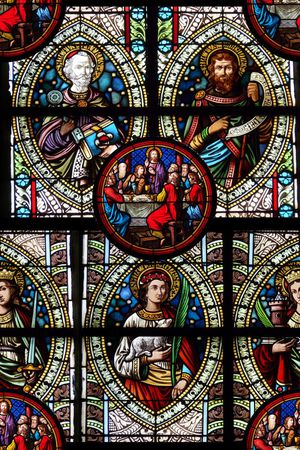 宫廷风印花华亿平台图片