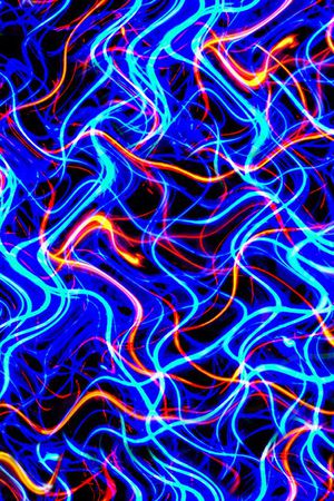 时尚男装印花华亿平台图片