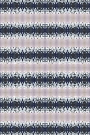 条纹混搭印花华亿平台图片