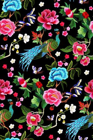 刺绣印花华亿平台图片