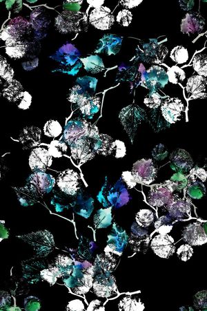 黑白印花华亿平台图片