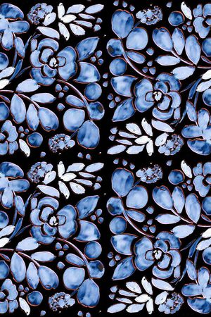 女装印花华亿平台图片