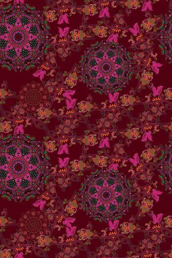 721253-民族花纹倾斜酒