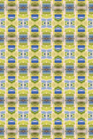 条纹混搭印花华亿平台图片