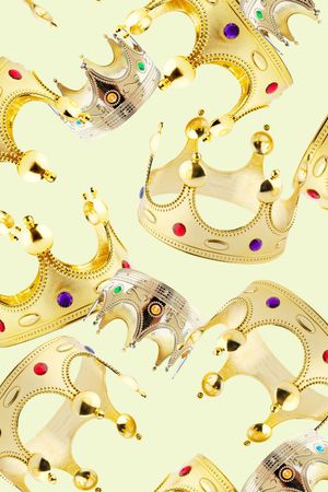 宫廷印花华亿平台图片