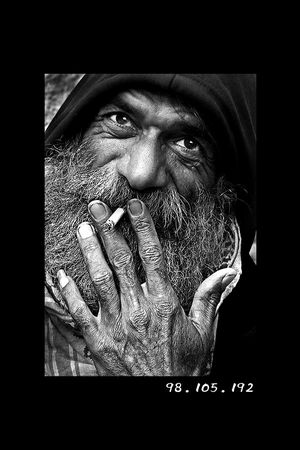 男装印花华亿平台图片