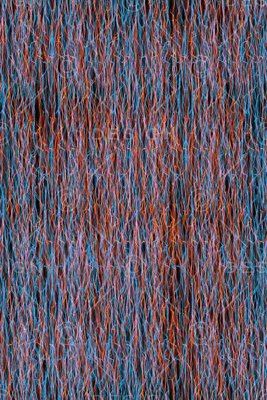 波浪条纹印花华亿平台图片