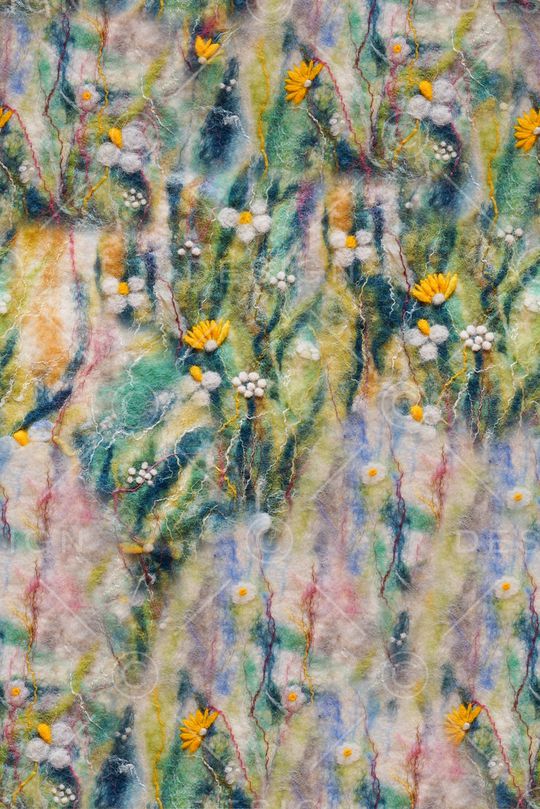 呢绒印花华亿平台图片