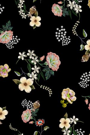 刺绣印花华亿平台图片