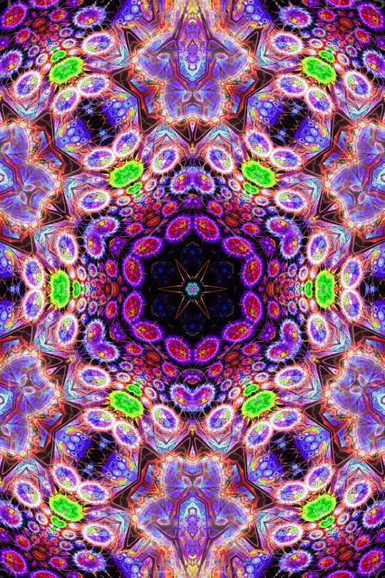 女装印花华亿平台图片