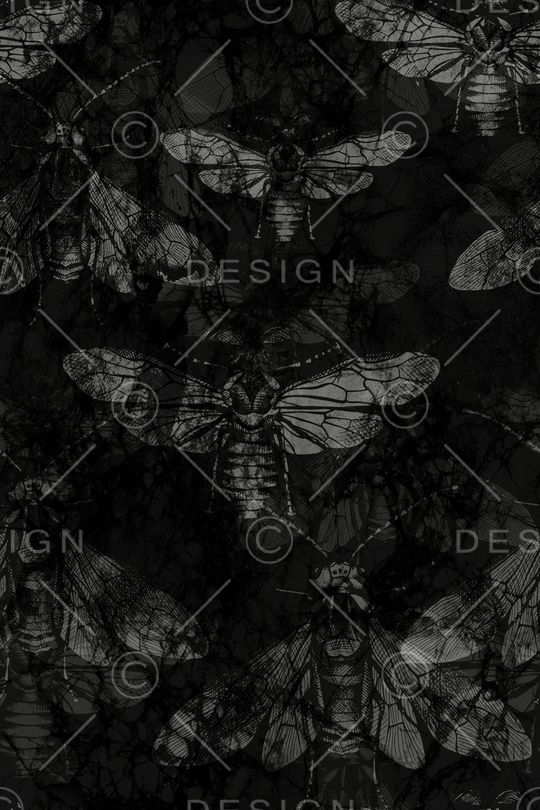 黑底花卉印花华亿平台图片