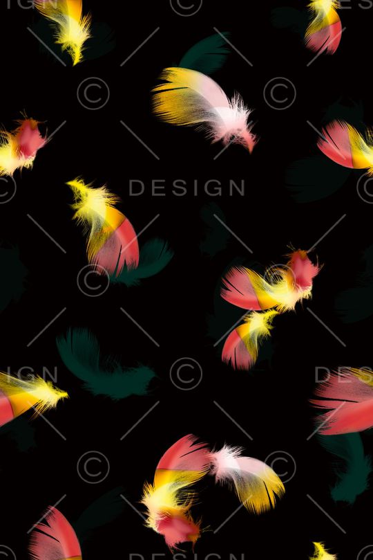 黑底花卉印花华亿平台图片