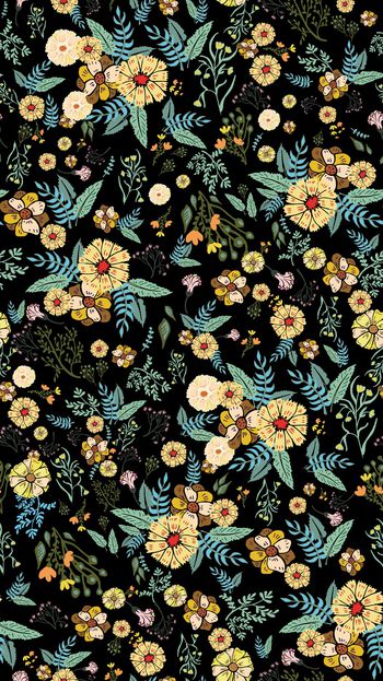 黑底花卉印花华亿平台图片