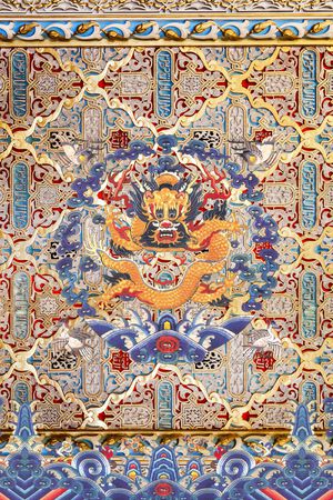 肌理印花华亿平台图片