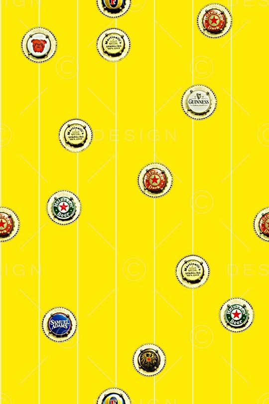 黑底花卉印花华亿平台图片