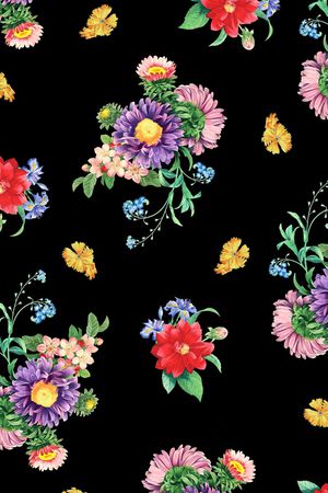 黑底花卉印花华亿平台图片
