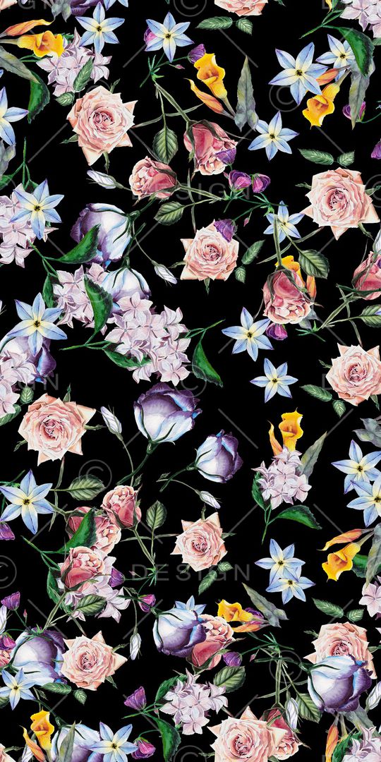 黑底花卉印花华亿平台图片