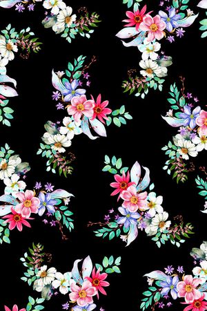 黑底花卉印花华亿平台图片