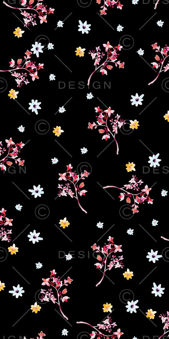 黑底花卉印花华亿平台图片