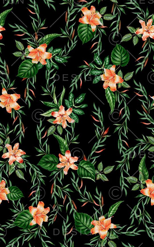 年轻女性印花华亿平台图片