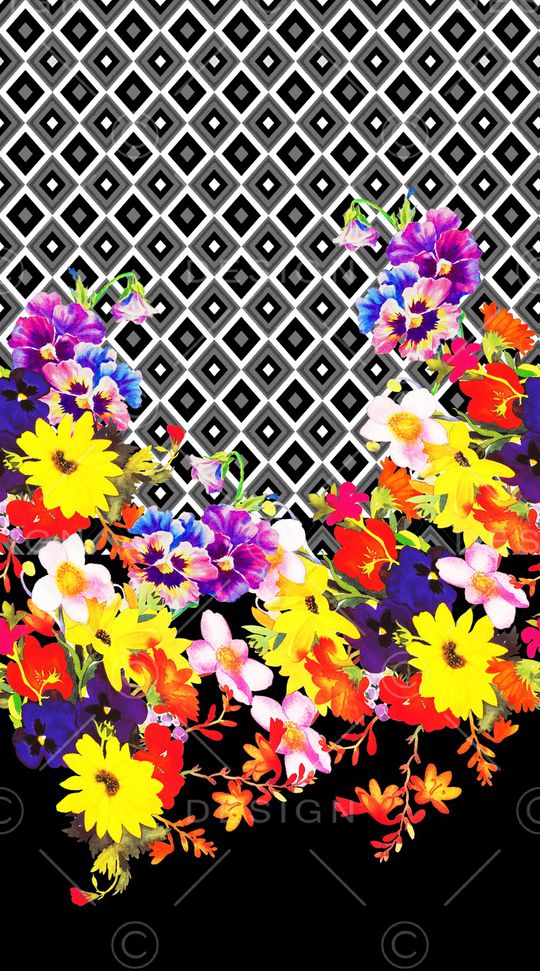 黑底花卉印花华亿平台图片