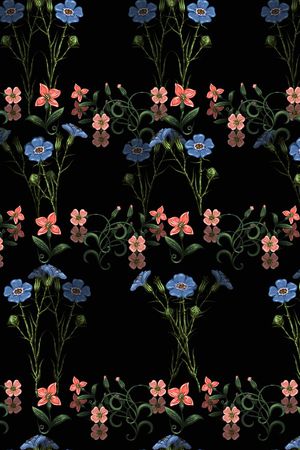 黑底花卉印花华亿平台图片