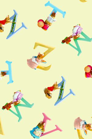 字母印花华亿平台图片