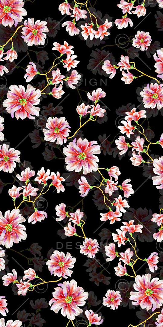 黑底花卉印花华亿平台图片