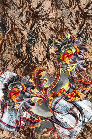 条纹印花华亿平台图片